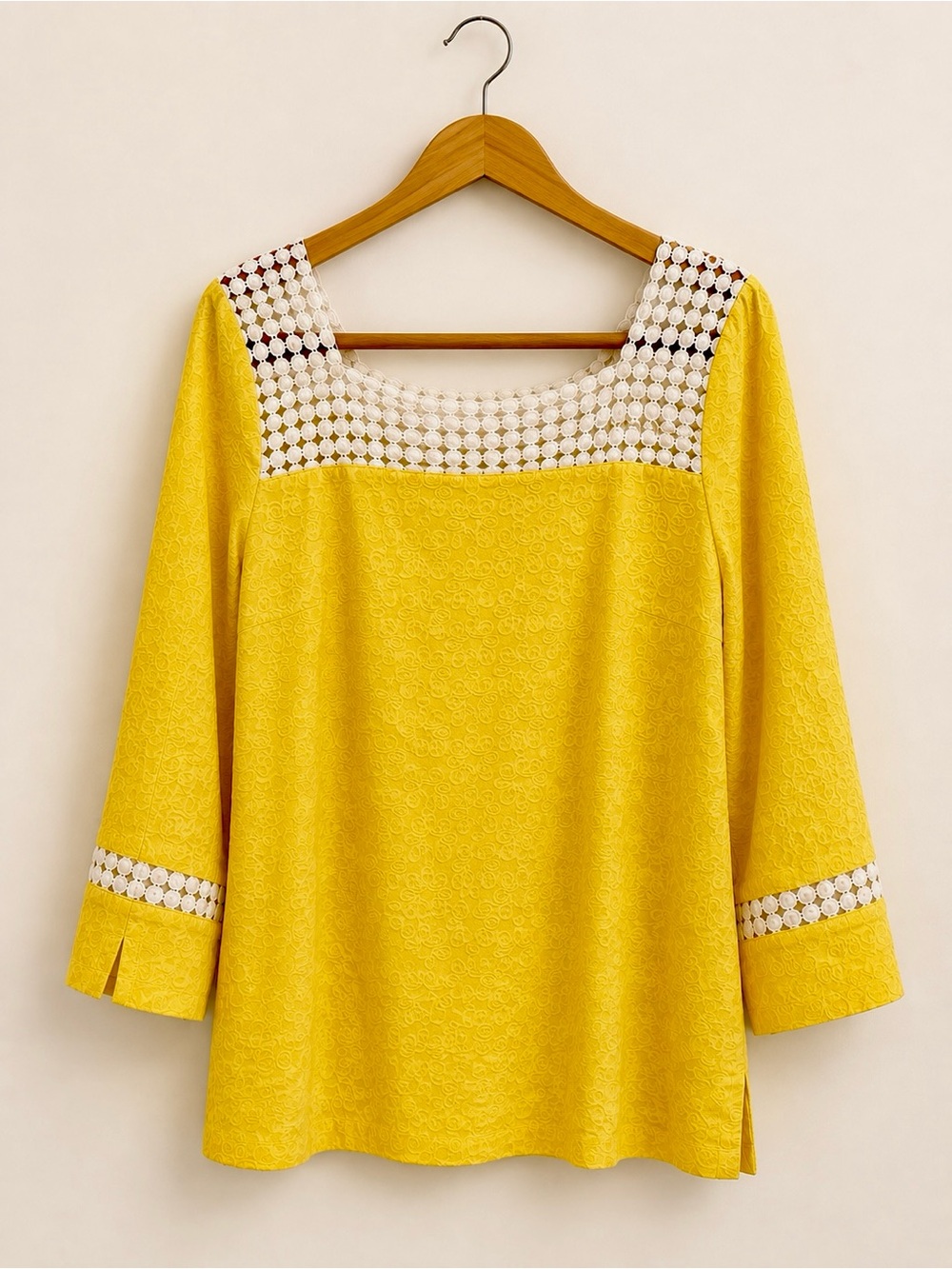 Lilly Pulitzer Yellow Lace-Trim Scoop Neck Tunic